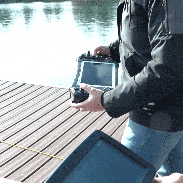 GIF-Console